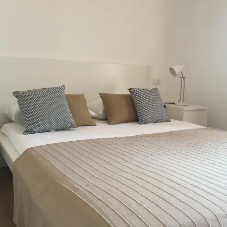 Πανσιόν Casa Frencis *